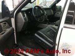Vehicle photo 10