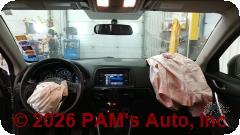 Vehicle photo 14
