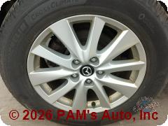 Vehicle photo 9