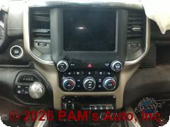 Vehicle photo 13