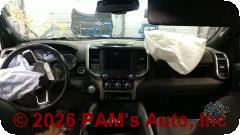 Vehicle photo 14