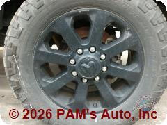 Vehicle photo 9