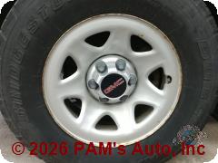 Vehicle photo 9