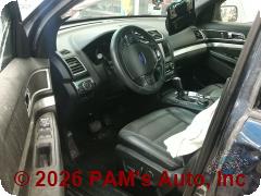 Vehicle photo 10