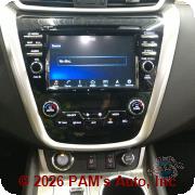 Vehicle photo 13