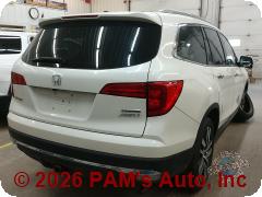 Vehicle photo 5