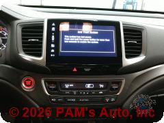 Vehicle photo 13
