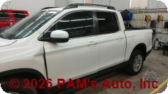 Vehicle photo 7
