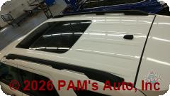 Vehicle photo 8