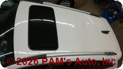 Vehicle photo 8