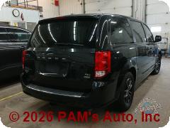 Vehicle photo 5