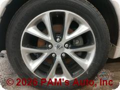 Vehicle photo 9