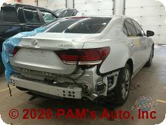 Vehicle photo 3