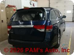 Vehicle photo 3