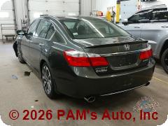 Vehicle photo 4