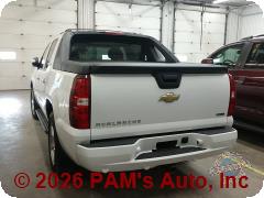 Vehicle photo 4