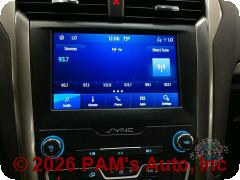 Vehicle photo 10