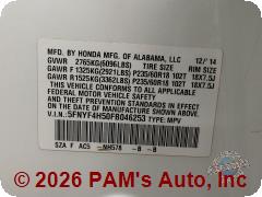 Vehicle photo 13