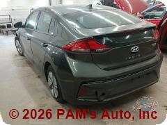 Vehicle photo 4