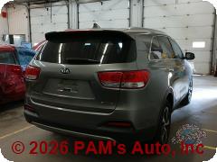 Vehicle photo 3