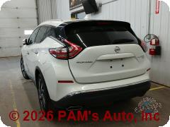 Vehicle photo 4