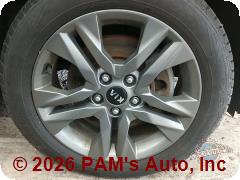 Vehicle photo 6
