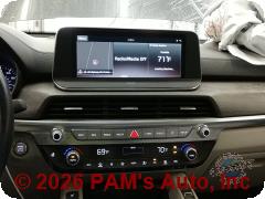 Vehicle photo 10