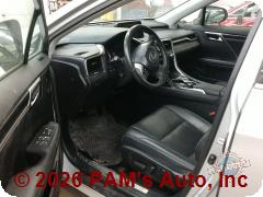 Vehicle photo 7