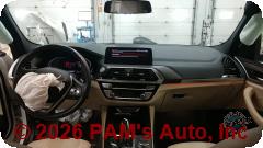 Vehicle photo 11