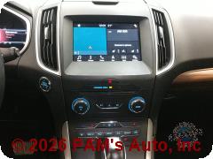 Vehicle photo 10
