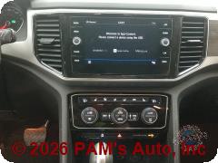 Vehicle photo 10