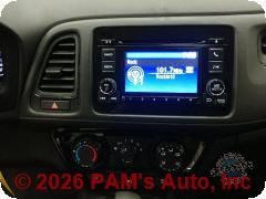 Vehicle photo 10