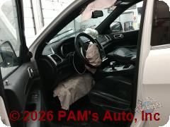 Vehicle photo 7