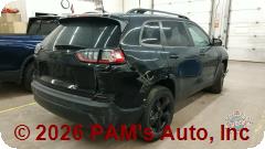 Vehicle photo 3