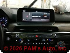 Vehicle photo 10