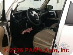 Vehicle photo 7