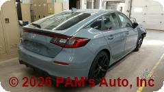 Vehicle photo 3