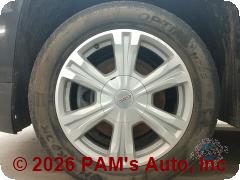 Vehicle photo 6