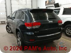 Vehicle photo 4