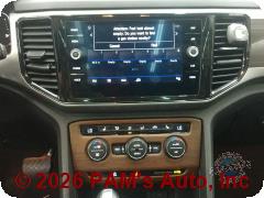 Vehicle photo 10