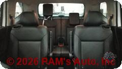 Vehicle photo 8