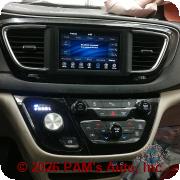 Vehicle photo 10