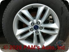 Vehicle photo 6