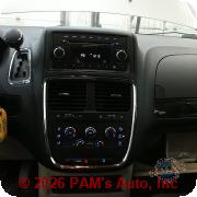 Vehicle photo 10