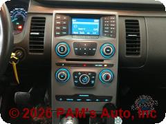 Vehicle photo 10