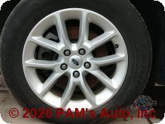 Vehicle photo 6
