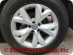 Vehicle photo 6