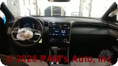 Vehicle photo 11