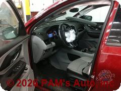 Vehicle photo 7