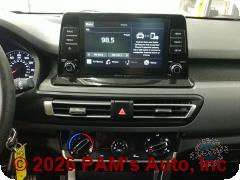 Vehicle photo 10